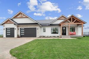strawberry farm homestead custom home.jpg